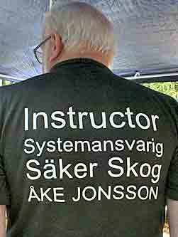 Åke Jonsson, Alfta Skogstekniska utbildning åker runt o utbildar dig bl.a i Grönt kort för skogen.