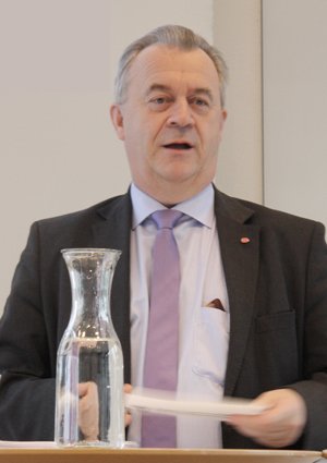 Sven-Erik Bucht, landsbygdsminister, deltog på seminariet om risker i skogssektorn