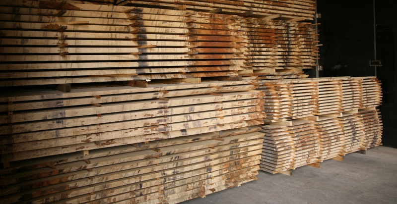 Södra slutar såga lövträ