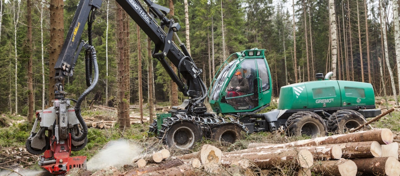 Skogsmaskintillverkare flyttar ihop
