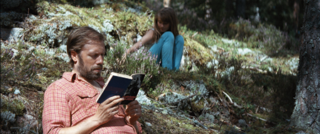 Platsletaren söker rätt i filmskogen