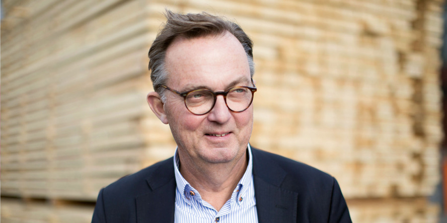 Nu har Santhe Dahl tid för egna skogen