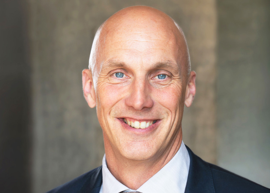 Fredrik styr även Setra